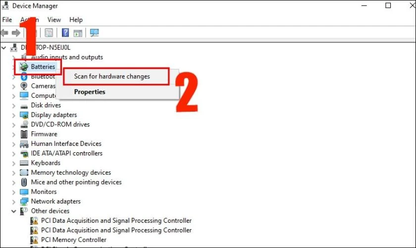 Tiếp theo, bạn tiếp tục click phải chuột v&agrave;o mục Batteries v&agrave; chọn Scan for hardware changes