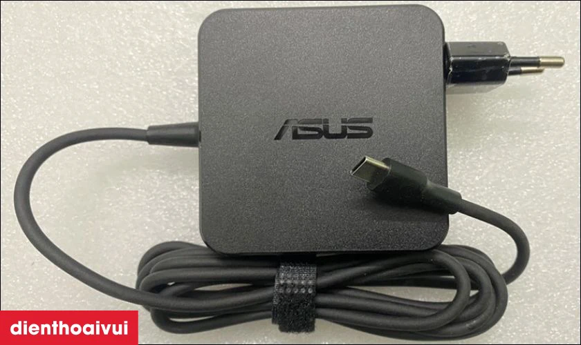 Sạc laptop Asus 2.37A 45W hiệu suất cao, sạc nhanh an toàn được nhiều người lựa chọn