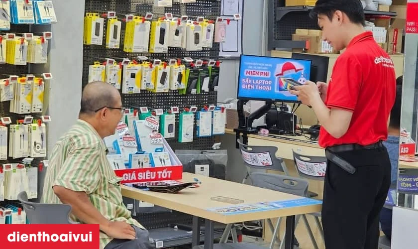 N&ecirc;n mua sạc Mophie ở đ&acirc;u