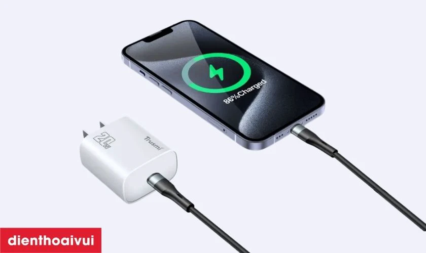 Sạc nhanh Trusmi 1C PD 20w (US) CH08 được trang bị chip xử l&yacute; th&ocirc;ng minh