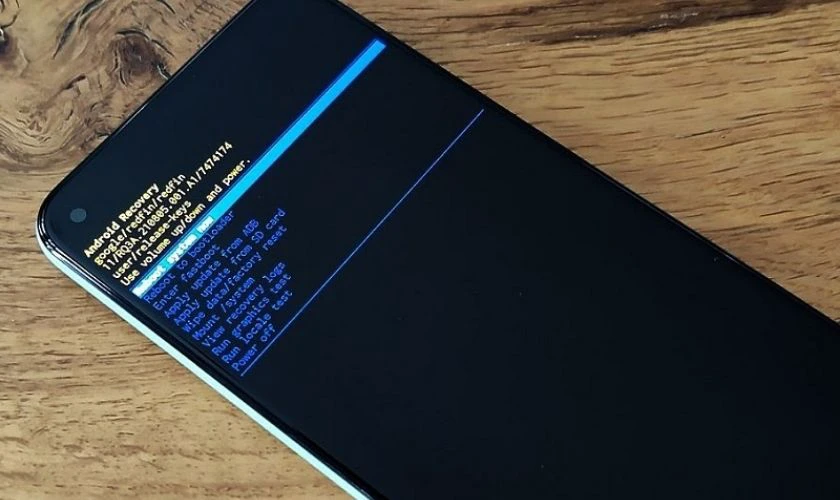 Xóa cache trong Recovery Mode