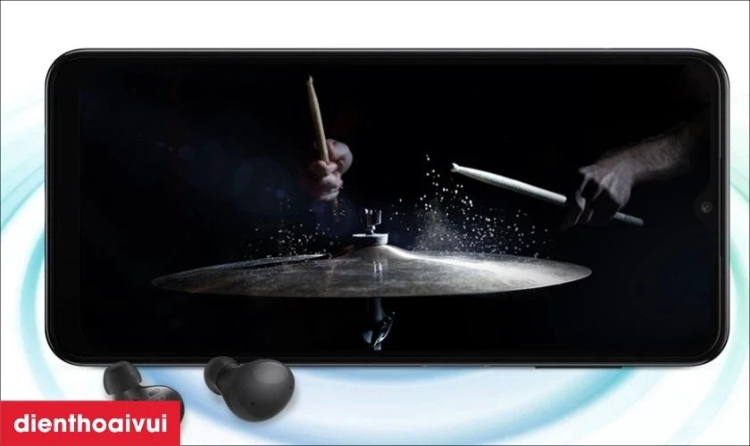Giải tr&iacute; cực đ&atilde; với &acirc;m thanh Dolby Atmos