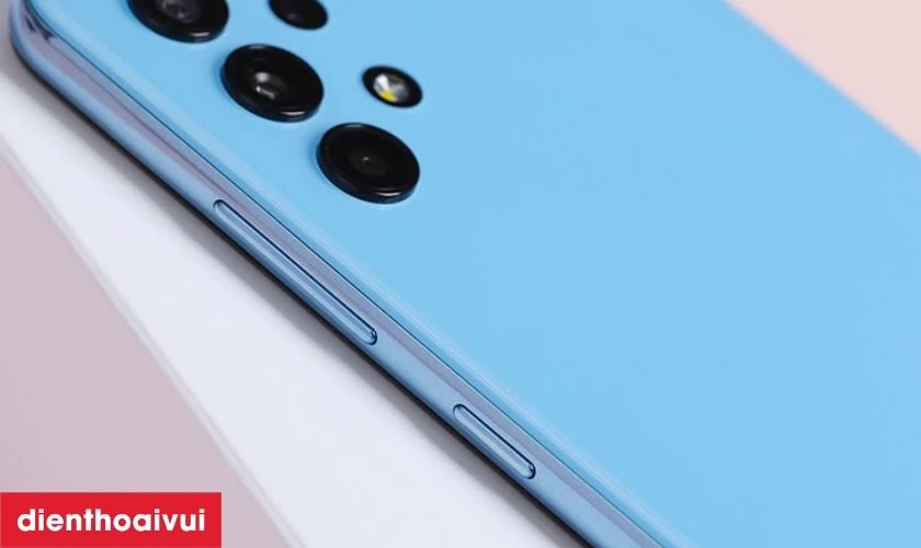 Thiết kế tối giản nhưng vẫn rất nổi bật