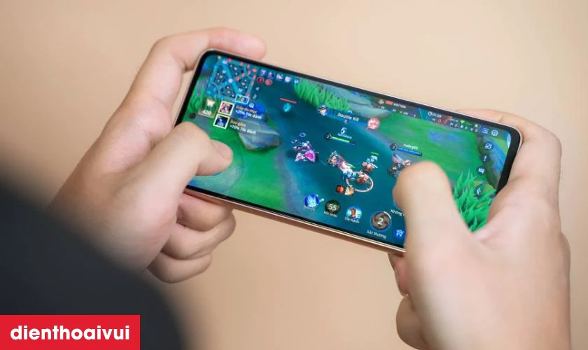 An t&acirc;m sử dụng với vi&ecirc;n pin 5000mAh