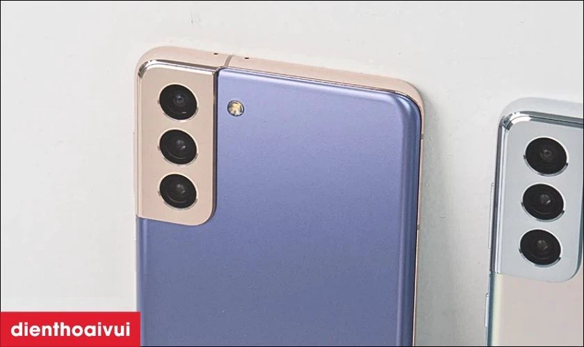 Bộ ba camera 64MP đẳng cấp