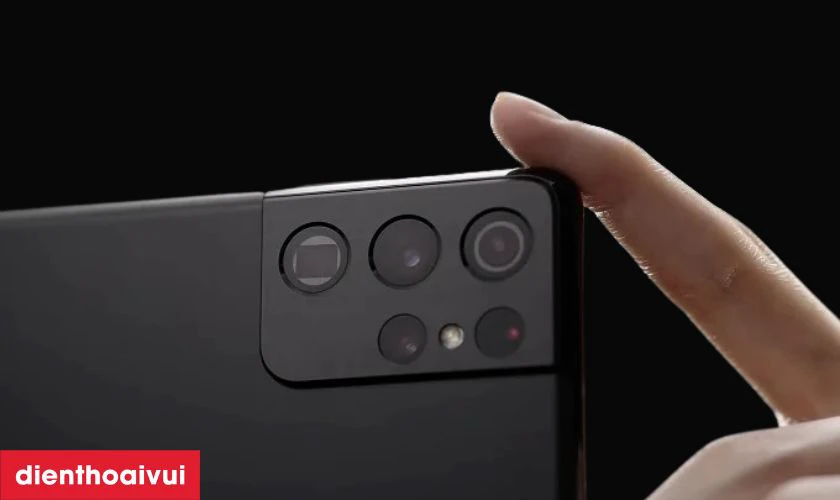 4 camera si&ecirc;u n&eacute;t zoom 100x