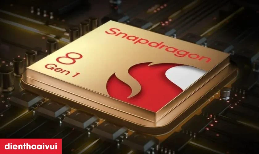 Hiệu năng mạnh mẽ với Snapdragon 8 Gen 1 và RAM 12GB