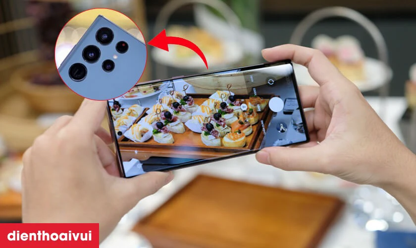 Samsung Galaxy S22 Ultra 5G sở hữu cụm camera g&oacute;c si&ecirc;u rộng 12MP