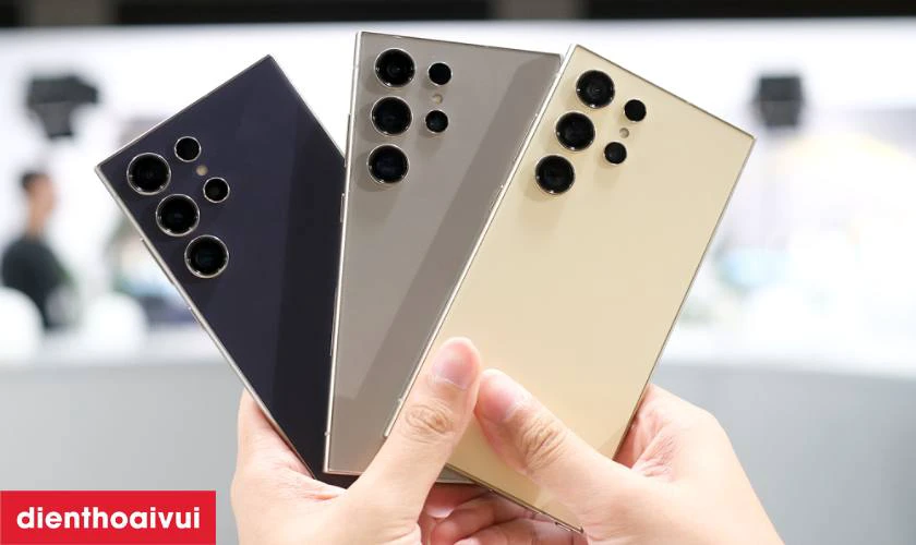 C&oacute; n&ecirc;n mua Samsung S24 Ultra 12GB 256GB