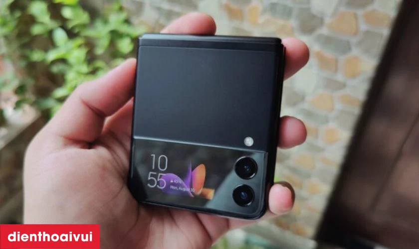 C&oacute; n&ecirc;n mua Samsung Galaxy Z Flip4 256GB - Cũ Đẹp hay kh&ocirc;ng?
