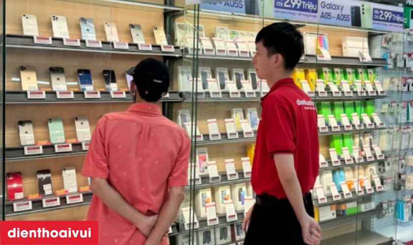 Tại sao n&ecirc;n chọn mua Samsung Note 10 Plus cũ tại Điện Thoại Vui?