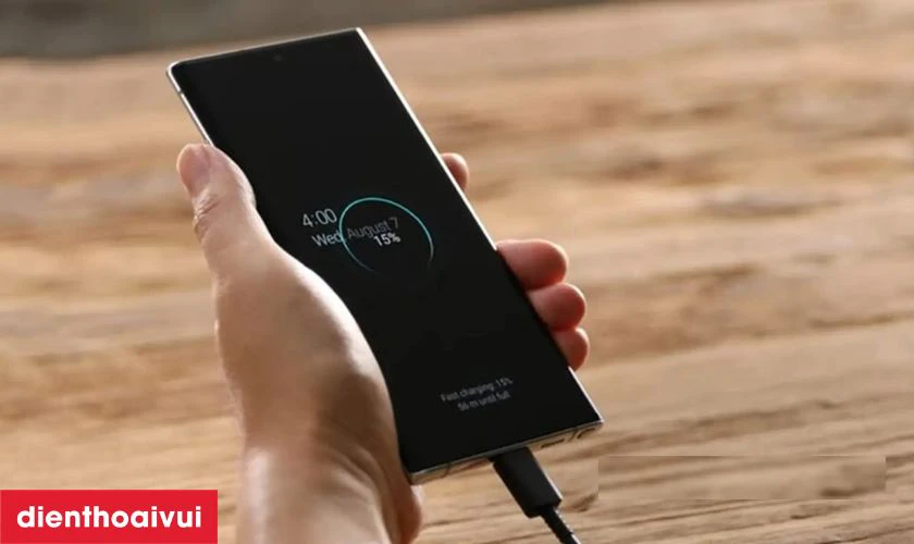 Sạc nhanh si&ecirc;u tốc 45W, vi&ecirc;n pin lớn 4300mAh