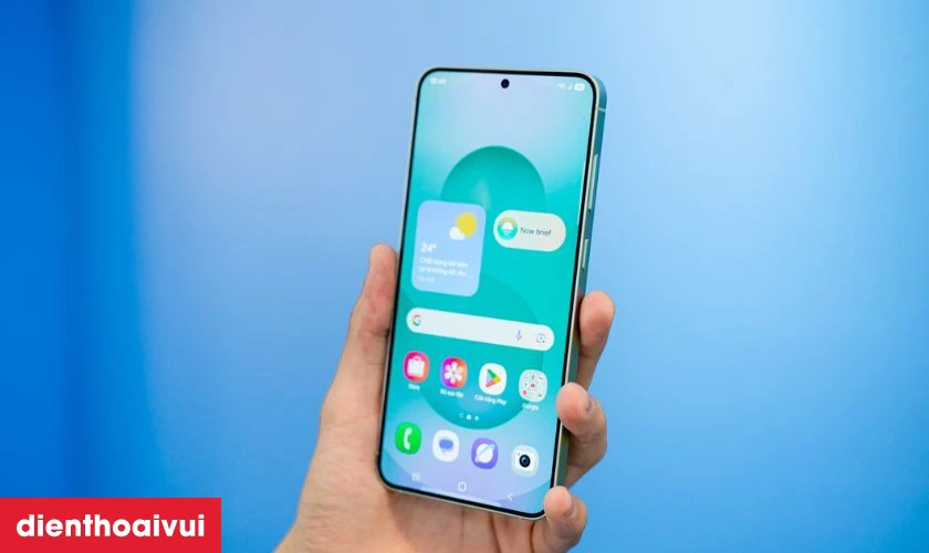 C&oacute; n&ecirc;n mua Samsung S25 series cũ