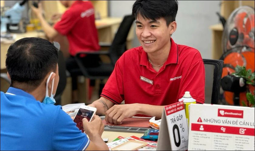 Mua điện thoại iPhone 15 đã qua sử dụng giá tốt tại Điện Thoại Vui