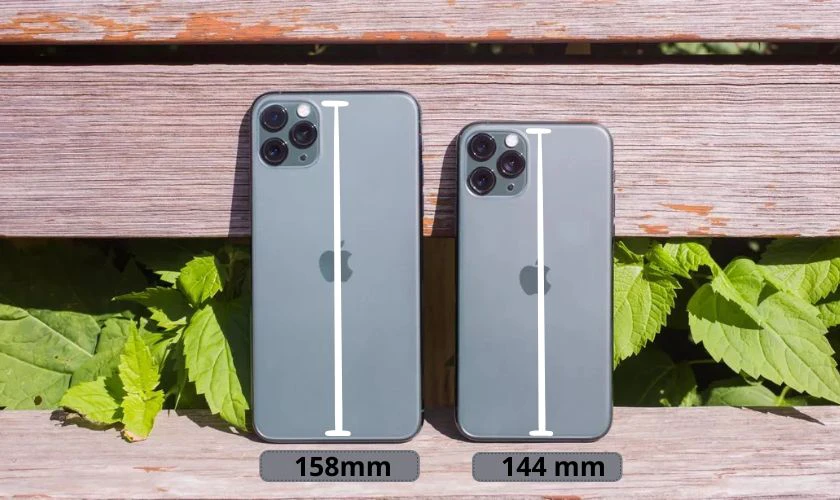 iPhone 11 Pro và 11 Pro Max có sự chênh lệch về kích thước khi đặt cạnh nhau