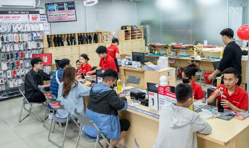 Mua điện thoại iPhone 11, iPhone 11 Pro chính hãng giá rẻ tại Điện Thoại Vui