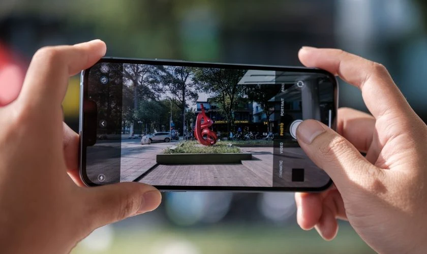 Khả năng chụp ảnh của iPhone 13 Pro và 14 Plus