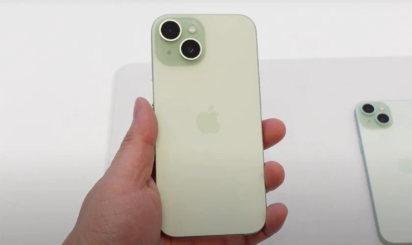 iPhone 15 sử dụng khung nhôm