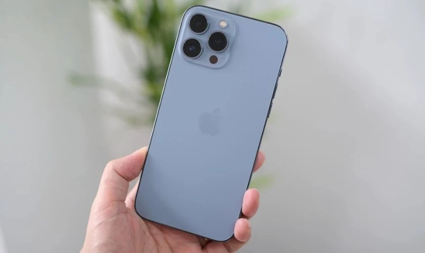 So sánh iPhone 13 Pro Max và 14 chi tiết