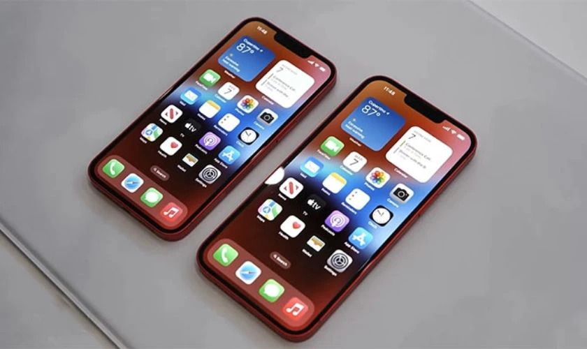 iPhone 14 Plus sử dụng màn hình 6,7 inch với độ phân giải 2778 x 1284 pixel