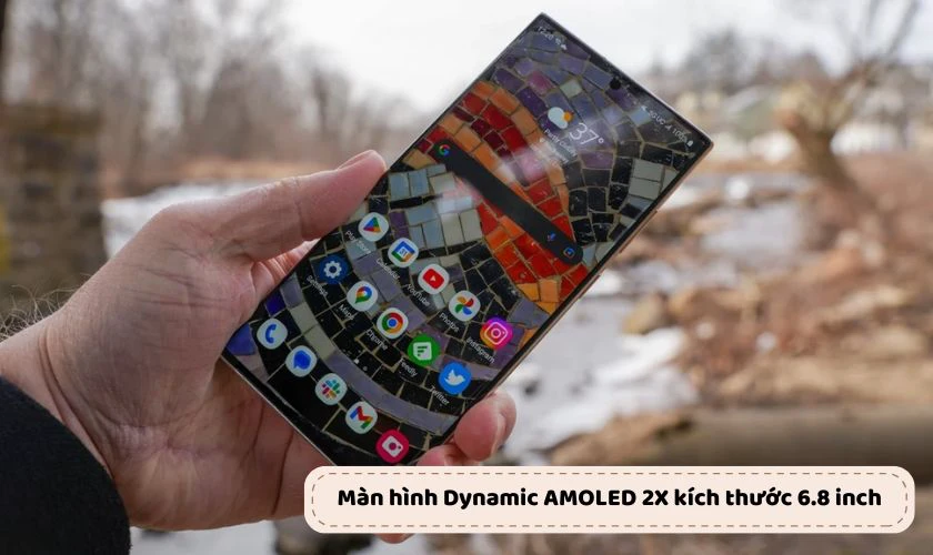 S23 Ultra sở hữu màn hình lớn hơn