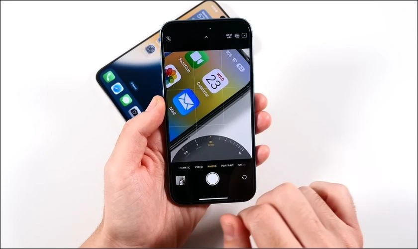 So sánh về camera giữa 2 model