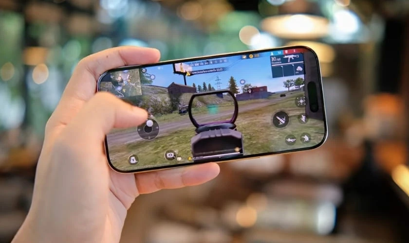 So sánh iPhone 15 Pro Max và 16 Pro chi tiết