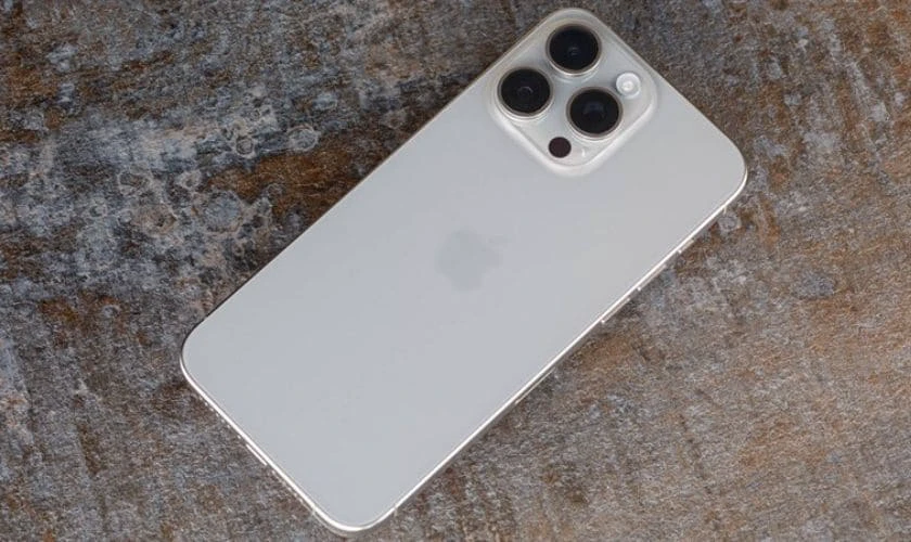 So sánh iPhone 15 Pro Max và Xiaomi 14 Ultra chi tiết