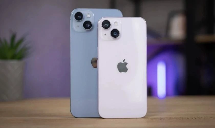 Cả hai máy đều có thể đáp ứng tốt các nhu cầu như lướt web, mạng xã hội, xem video
