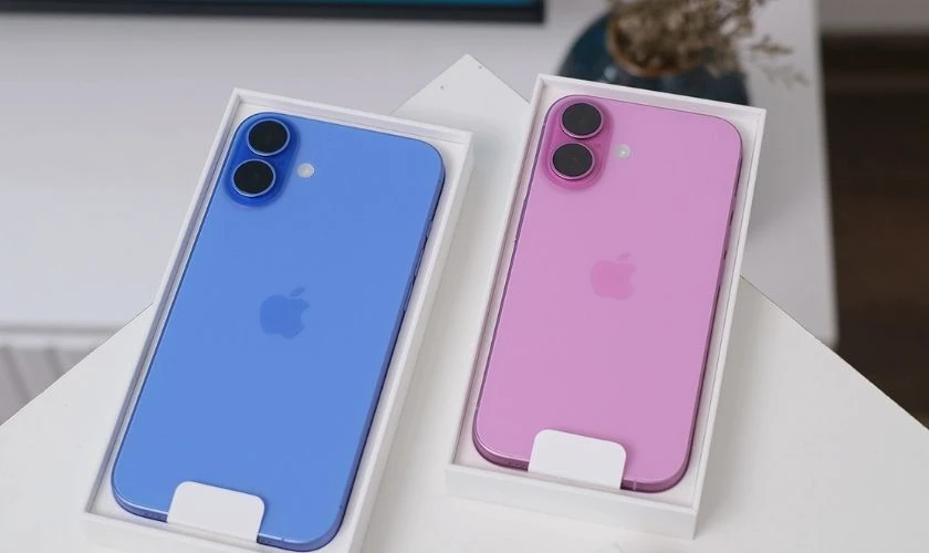 Về giá: iPhone 16e có giá khởi điểm thấp hơn
