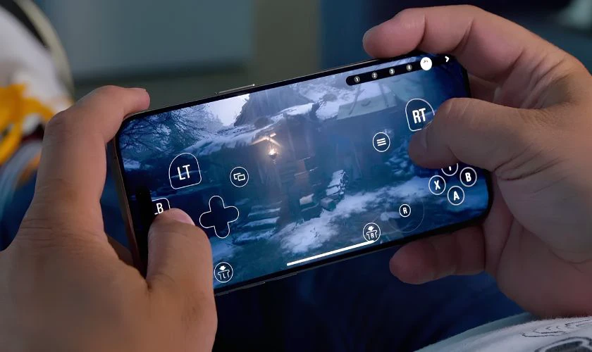 So sánh iPhone 16 và 15 Pro Max về sạc pin