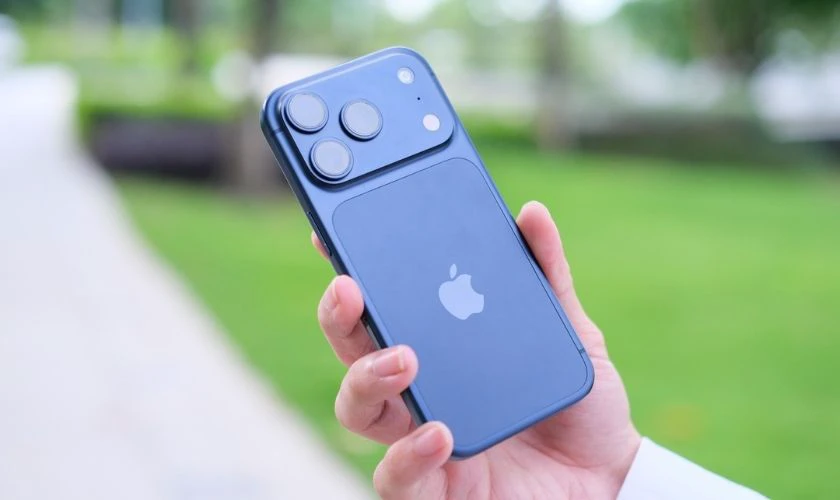So sánh iPhone 17 Pro và 16 Pro Max chi tiết