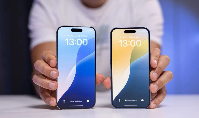 So sánh iPhone 16 Pro và 17 chi tiết về màn hình