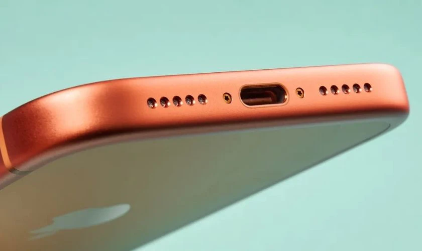 So sánh OPPO Find X9 Pro và iPhone 17 Pro Max sạc