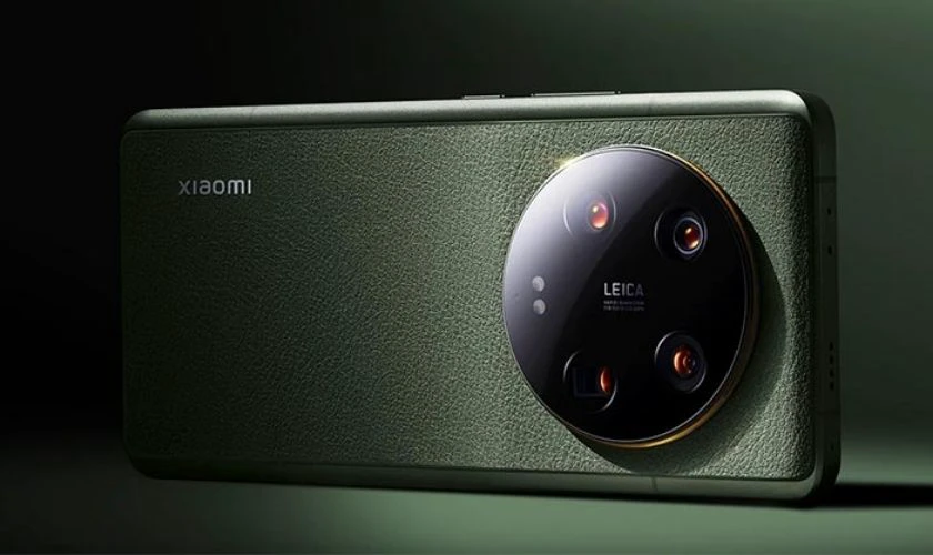 So sánh Xiaomi 13 Ultra và iPhone 14 Pro Max chi tiết