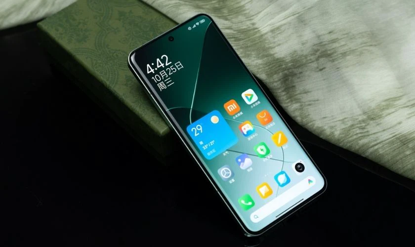 Giá Xiaomi 14 Pro cũ