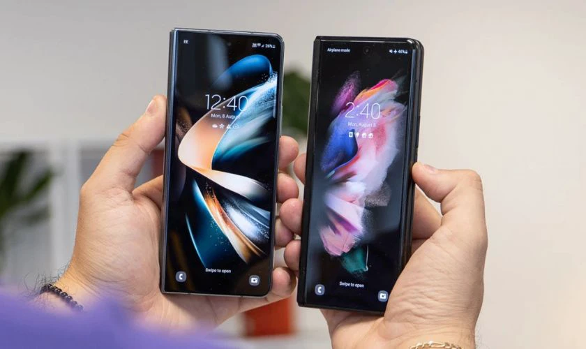 N&ecirc;n mua Samsung Galaxy Z Fold 4 hay Samsung Galaxy Z Fold 3