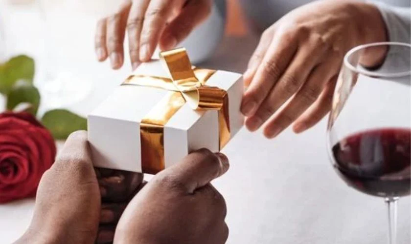 STT cảm ơn chồng tặng quà 8/3 bằng thơ