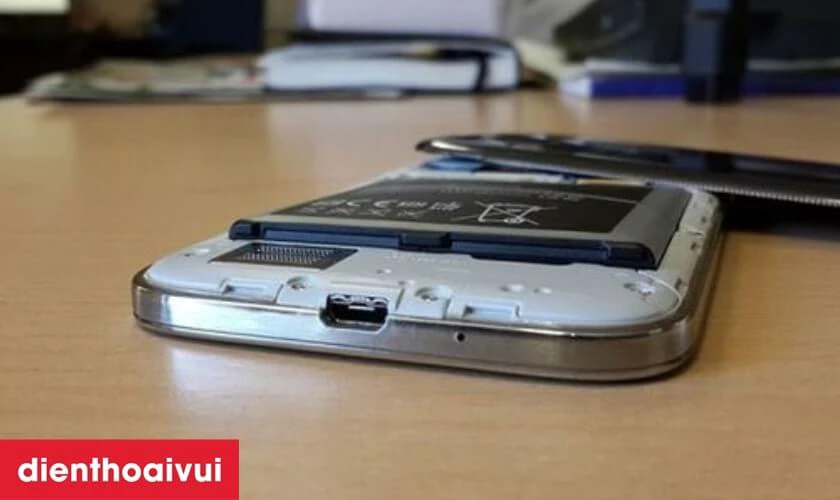 Lỗi pin Asus bị chai, m&aacute;y kh&ocirc;ng nhận sạc