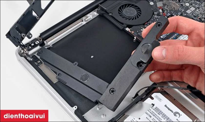 C&aacute;c dịch vụ sửa chữa laptop quận Ho&agrave;n Kiếm tại Điện Thoại Vui?&nbsp;