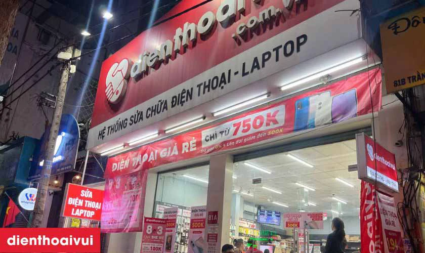 Tại sao n&ecirc;n lựa chọn sửa main lỗi m&agrave;n h&igrave;nh MacBook Pro 15 Inch A1990 2018/2019 tại Điện Thoại Vui?