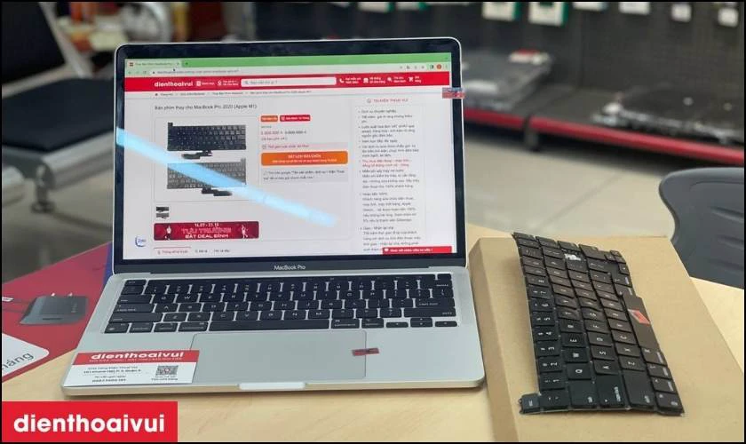 Dịch vụ thay bàn phím Macbook có tại Điện Thoại Vui quận Hoàn Kiếm