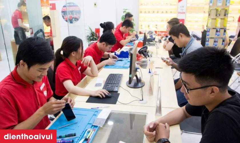Chính sách bảo hành rõ ràng, hỗ trợ sau sửa chu đáo và nhất quán