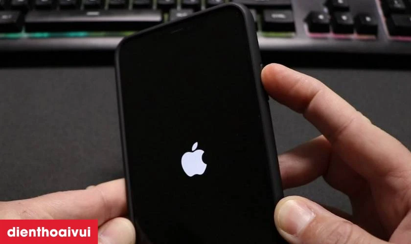 Khi nào nên mang máy đi main - IC CPU iPhone 11?