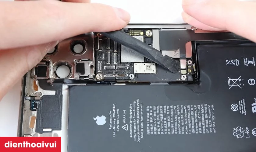 main - IC CPU iPhone 11 Pro Max là gì?