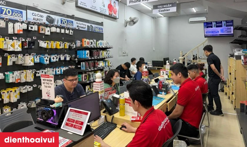 V&igrave; sao n&ecirc;n main - IC CPU iPhone 13 Pro tại Điện Thoại Vui?