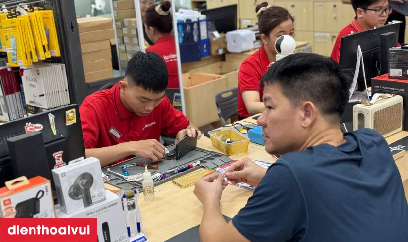 Quy tr&igrave;nh sửa main - IC Hiển thị cảm ứng iPhone uy t&iacute;n tại Điện Thoại Vui