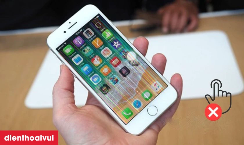 Khi n&agrave;o cần sửa main - ic hiển thị cảm ứng iPhone 8?