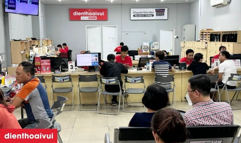 Máy móc chuyên dụng giúp kiểm tra và sửa chữa chính xác, hạn chế lỗi