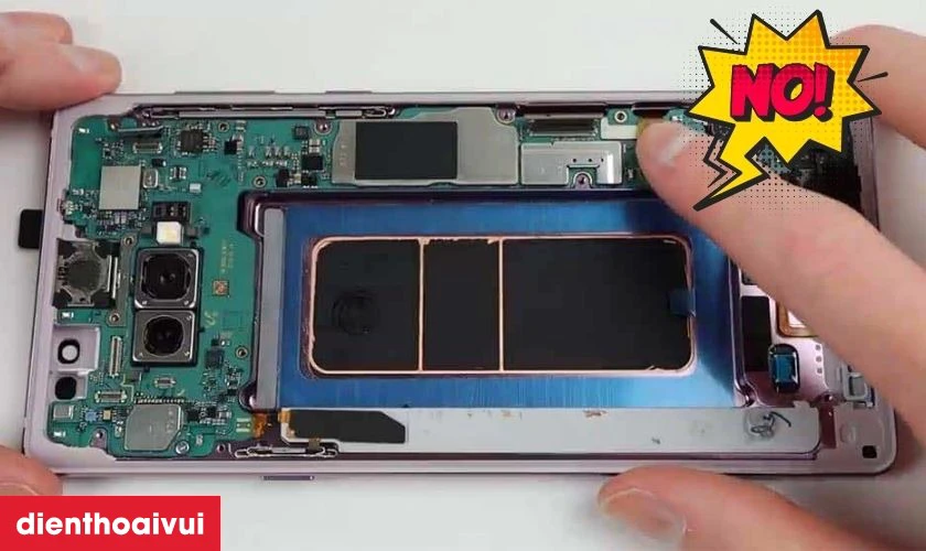 Sửa main IC nguồn Samsung Galaxy Note 20 có ảnh hưởng dữ liệu không